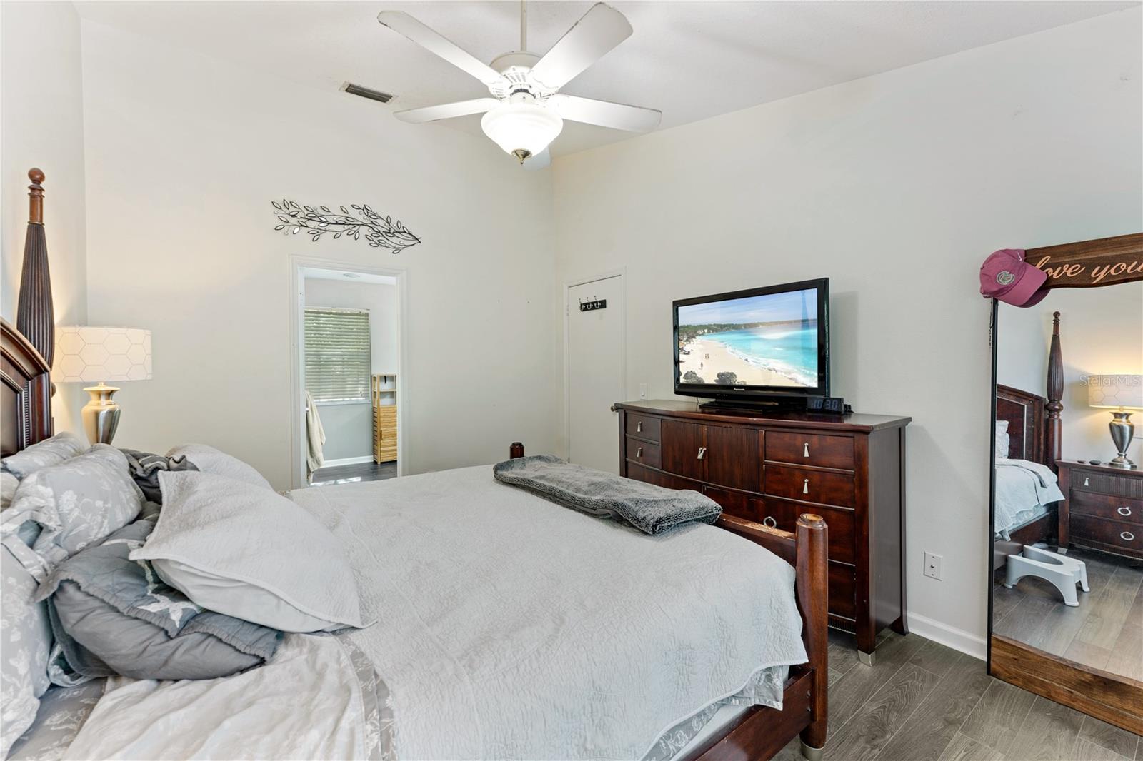 Image 18 of 56 For 9758 Fox Hollow Road