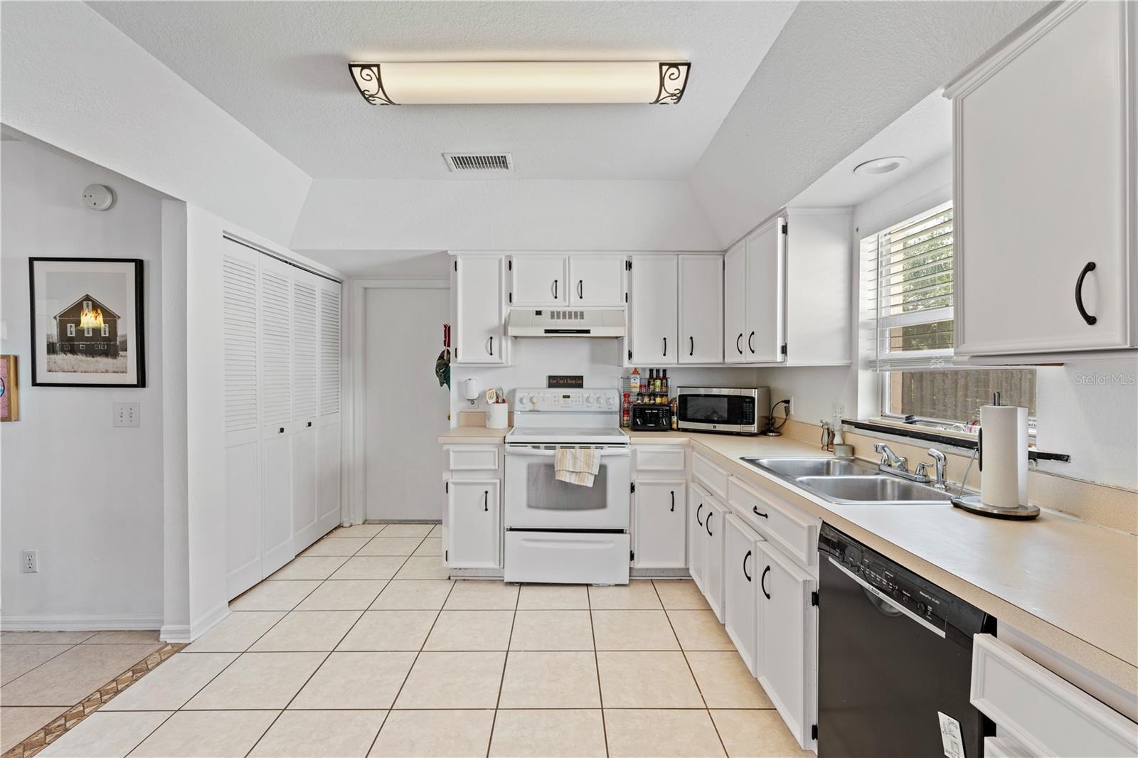 Image 2 of 56 For 9758 Fox Hollow Road