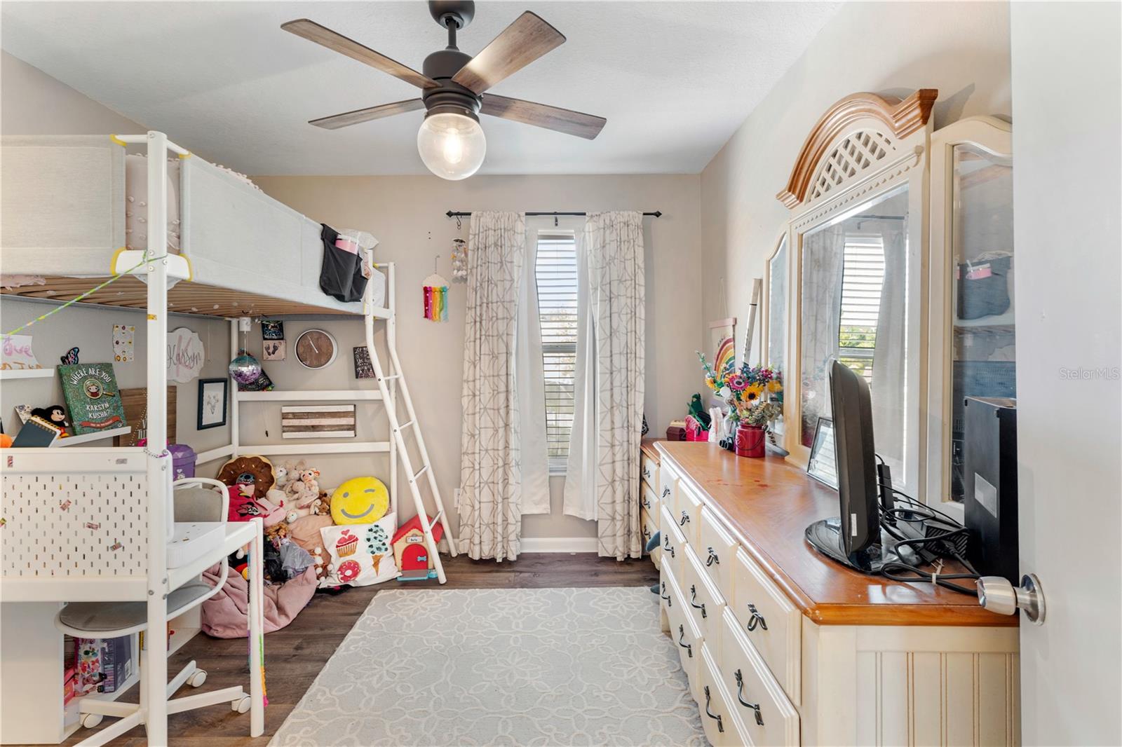 Image 27 of 56 For 9758 Fox Hollow Road