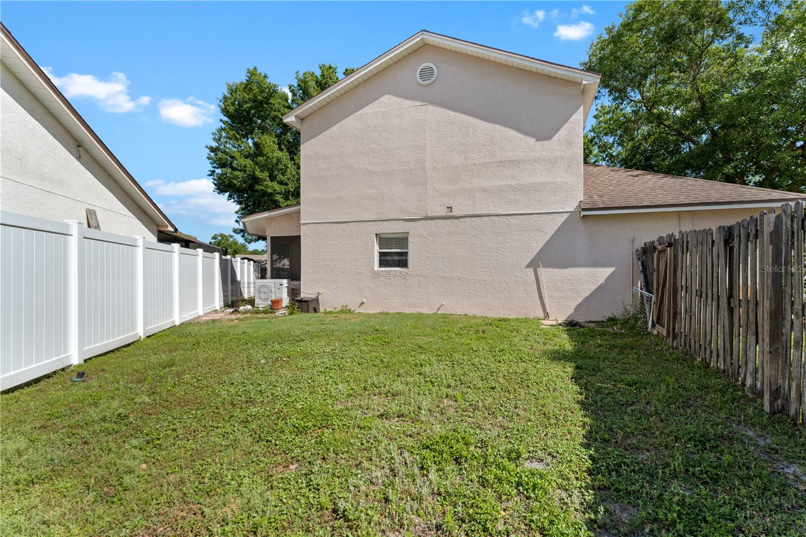 Image 35 of 56 For 9758 Fox Hollow Road