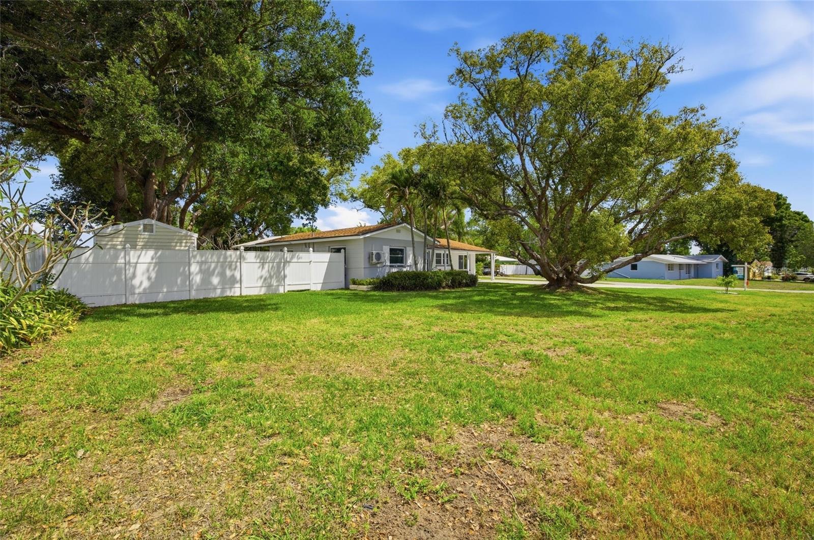 Image 30 of 38 For 1511 4th Street Sw