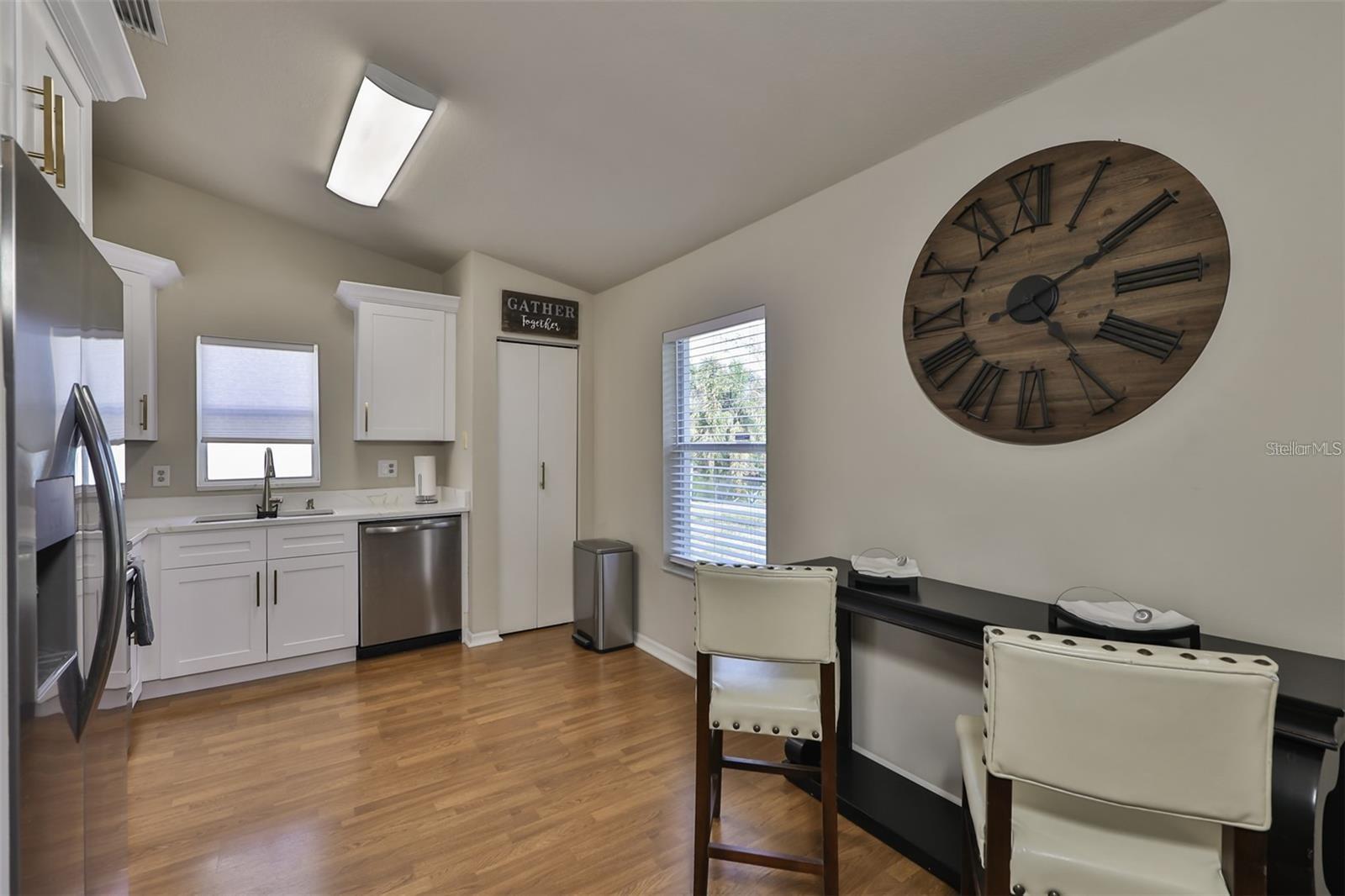 Image 13 of 36 For 128 Lookout Drive