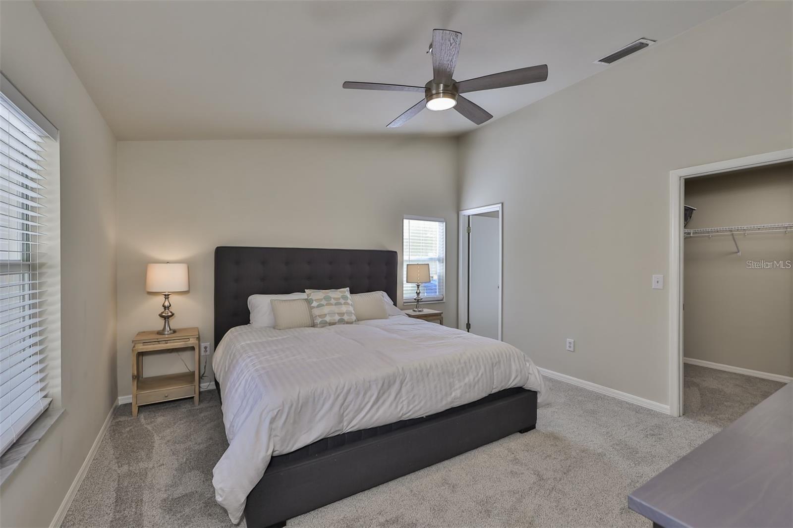 Image 18 of 36 For 128 Lookout Drive