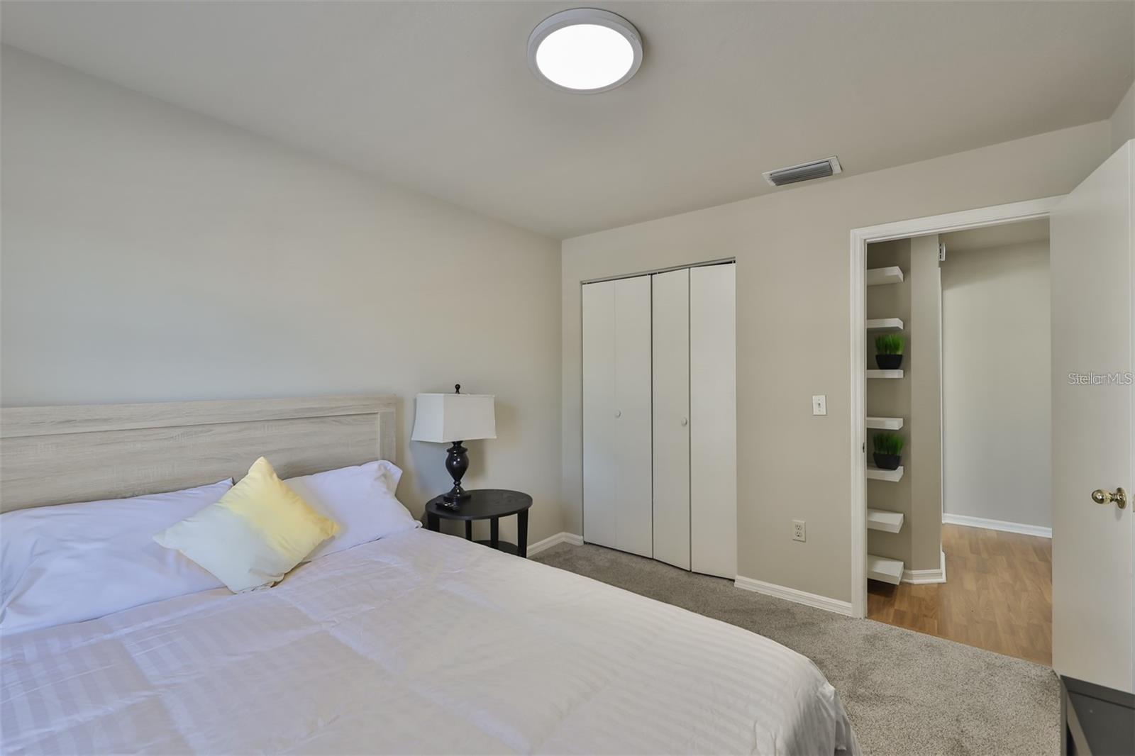 Image 24 of 36 For 128 Lookout Drive