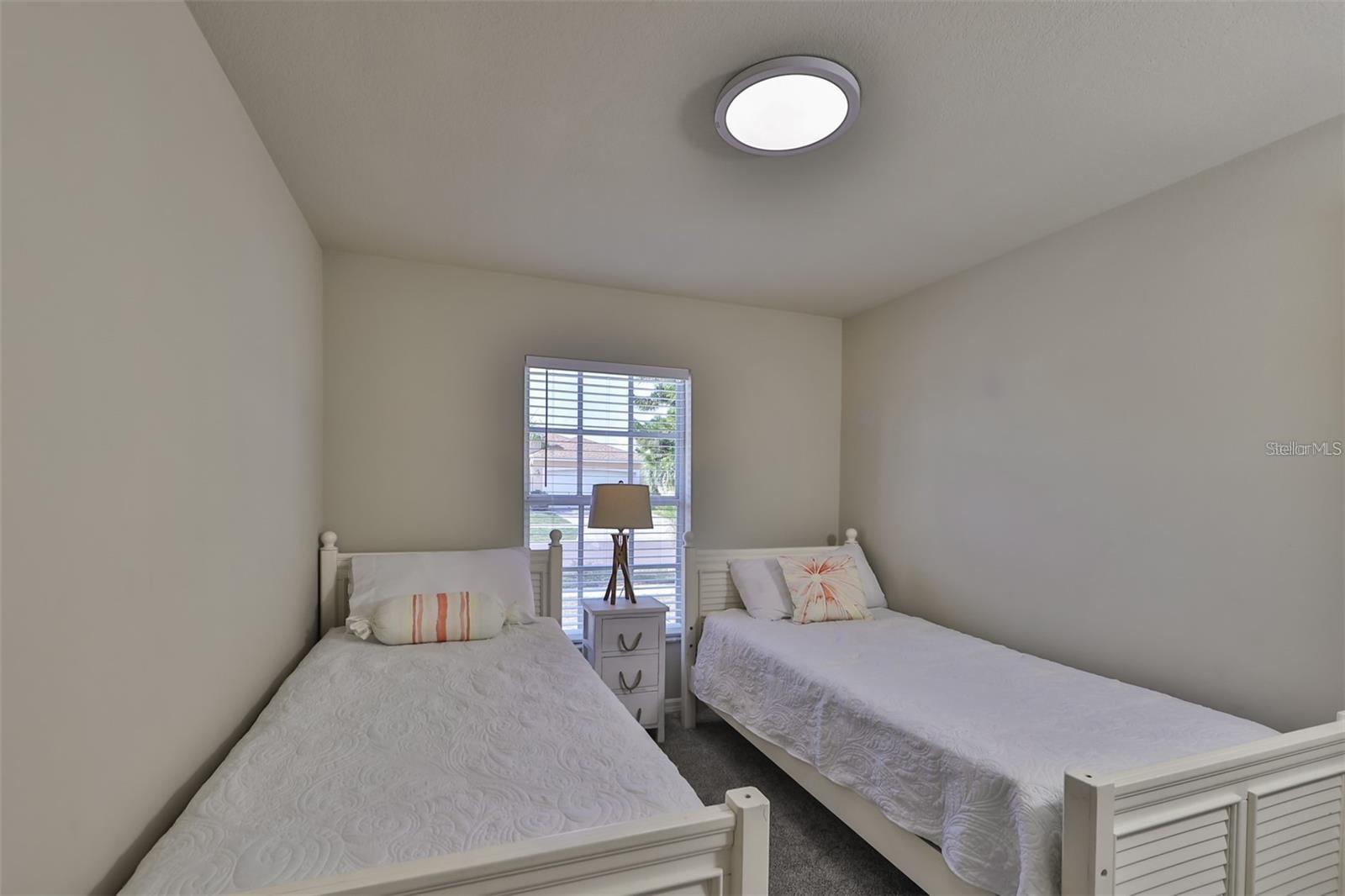 Image 26 of 36 For 128 Lookout Drive