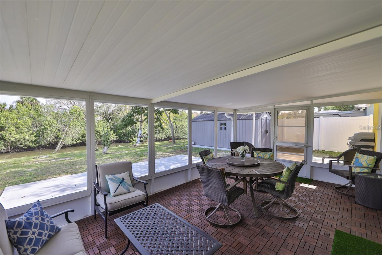 Image 28 of 36 For 128 Lookout Drive