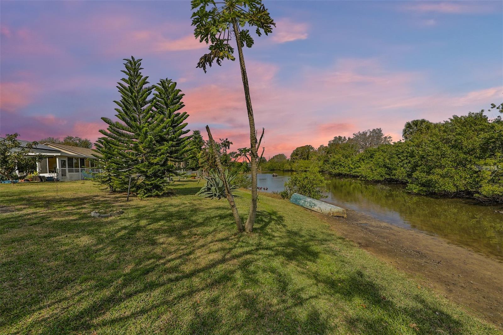 Image 3 of 36 For 128 Lookout Drive