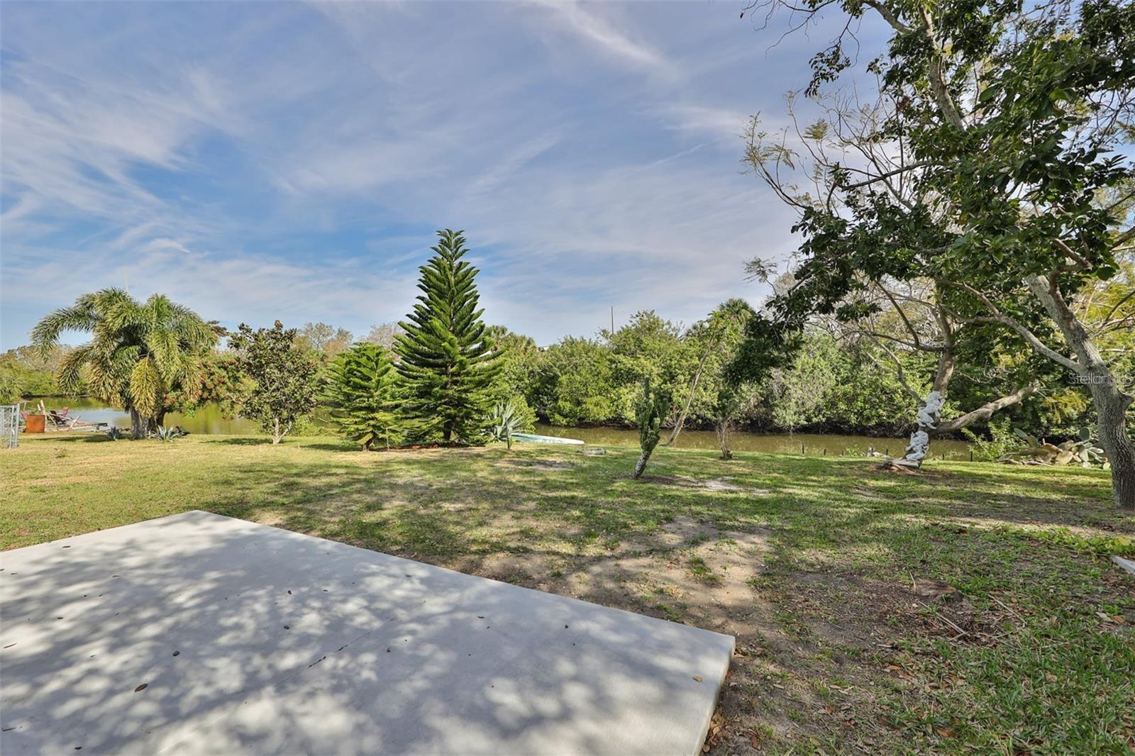 Image 34 of 36 For 128 Lookout Drive