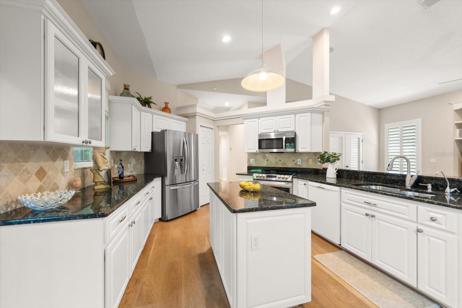 Image 11 of 55 For 1211 Willowick Circle