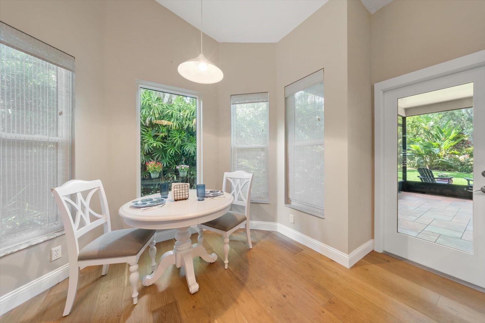 Image 15 of 55 For 1211 Willowick Circle