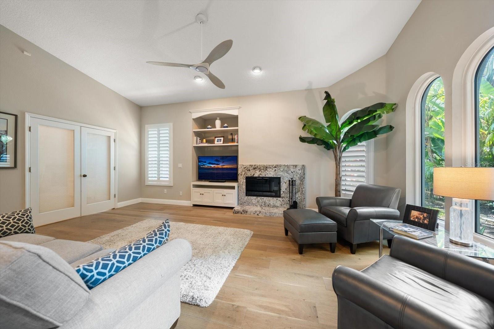 Image 17 of 55 For 1211 Willowick Circle