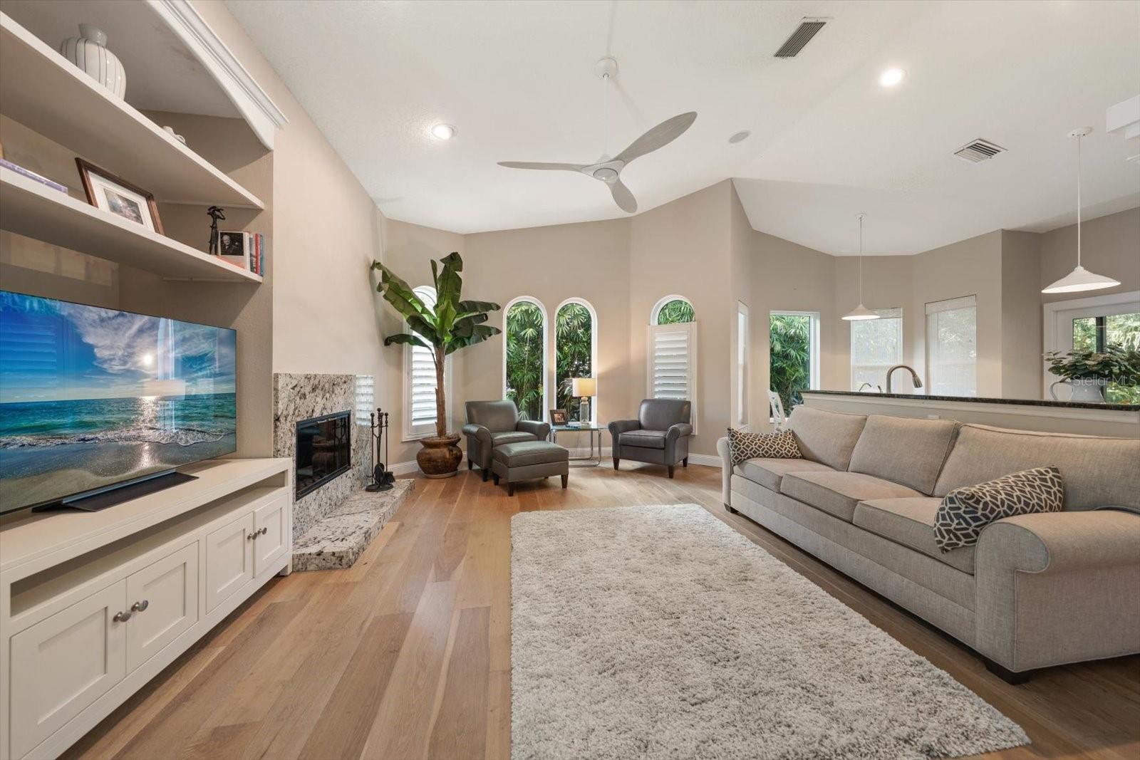 Image 18 of 55 For 1211 Willowick Circle