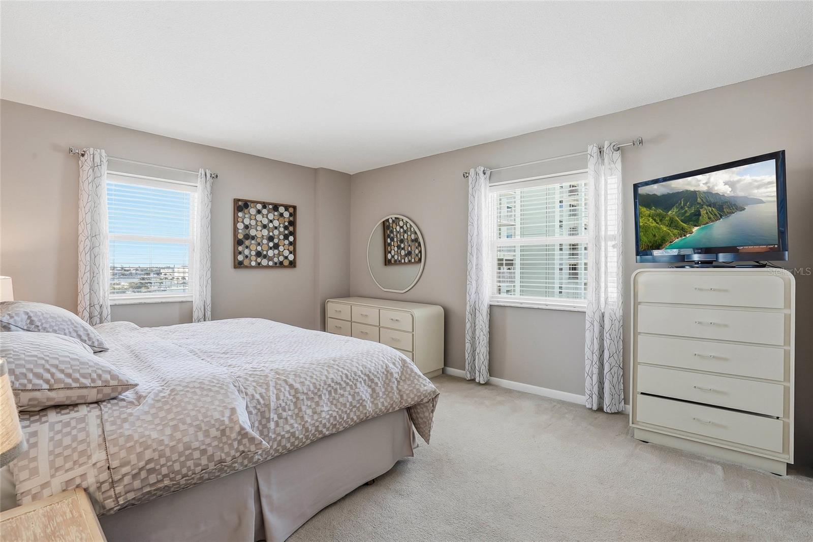 Image 11 of 30 For 420 64th Avenue 602