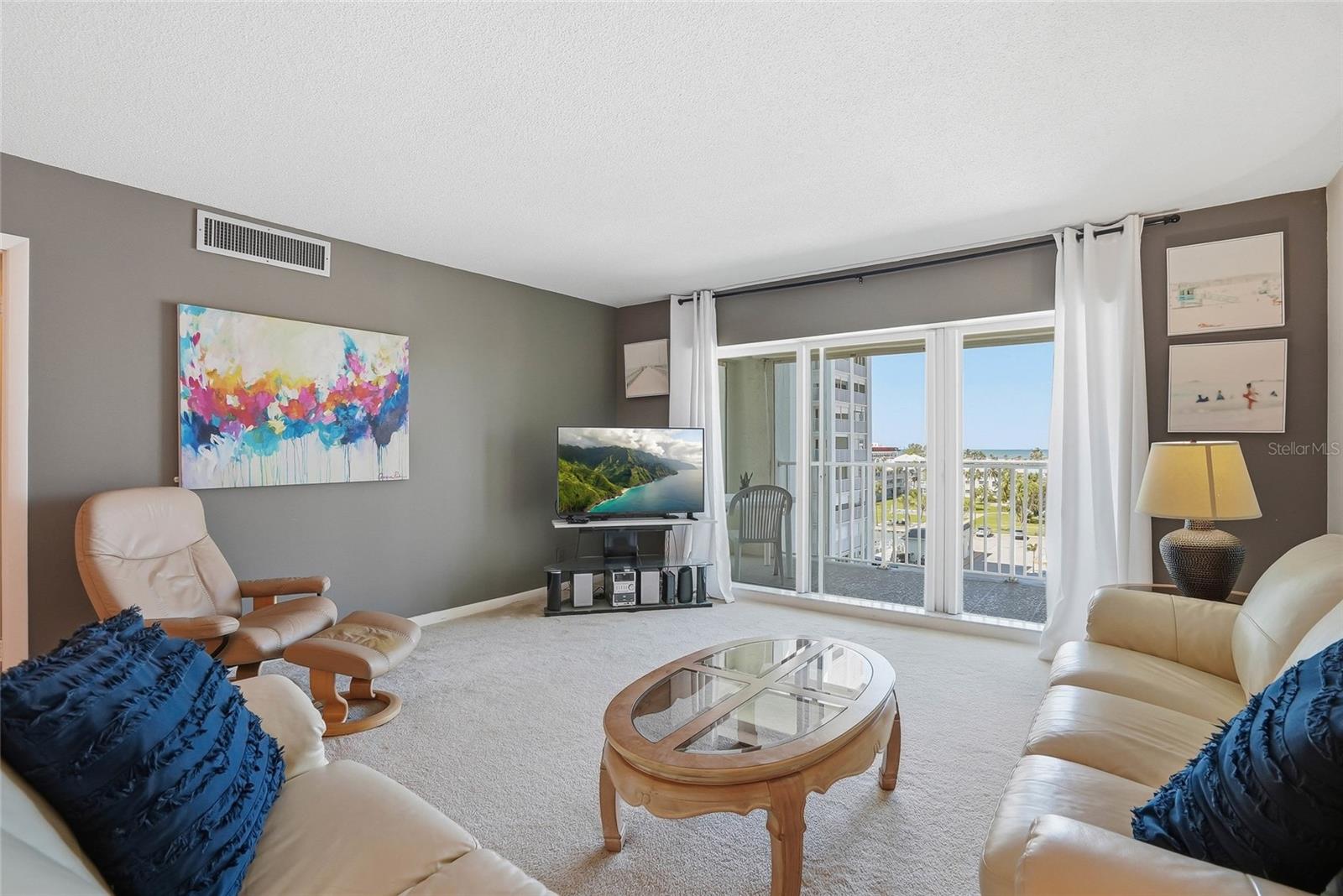 Image 9 of 30 For 420 64th Avenue 602