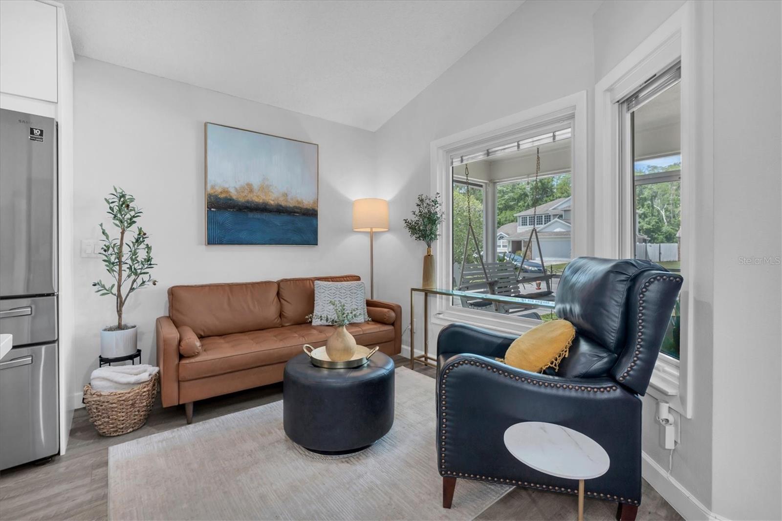 Image 13 of 44 For 7424 Swan Lake Drive