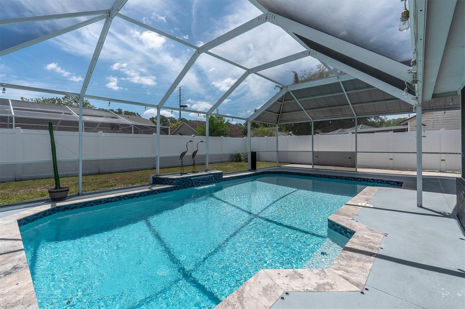 Image 31 of 44 For 7424 Swan Lake Drive