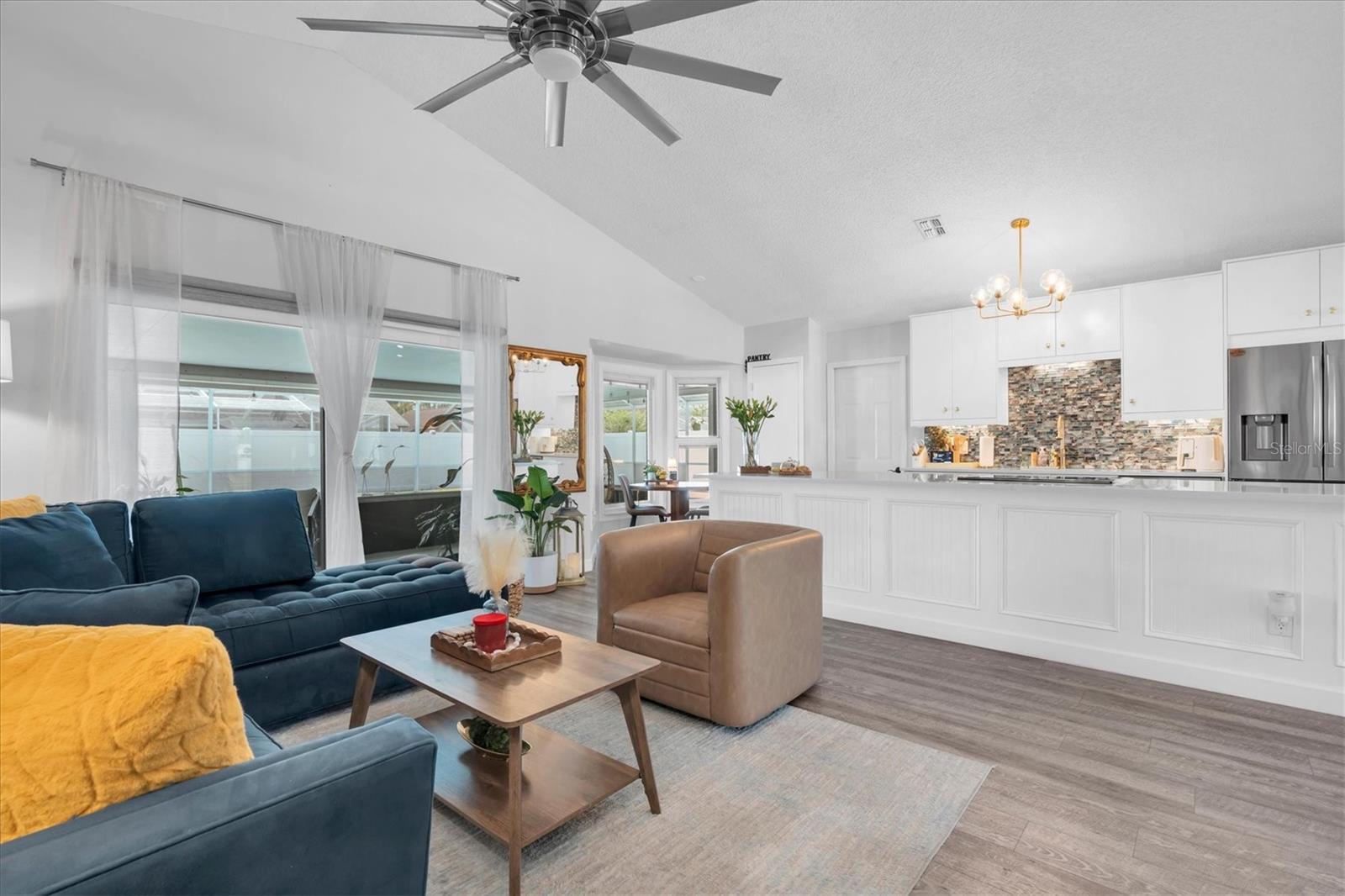 Image 6 of 44 For 7424 Swan Lake Drive