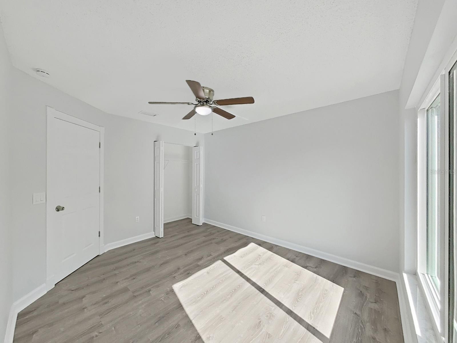 Listing photo id 31 for 10328 Rainbow Oaks Drive