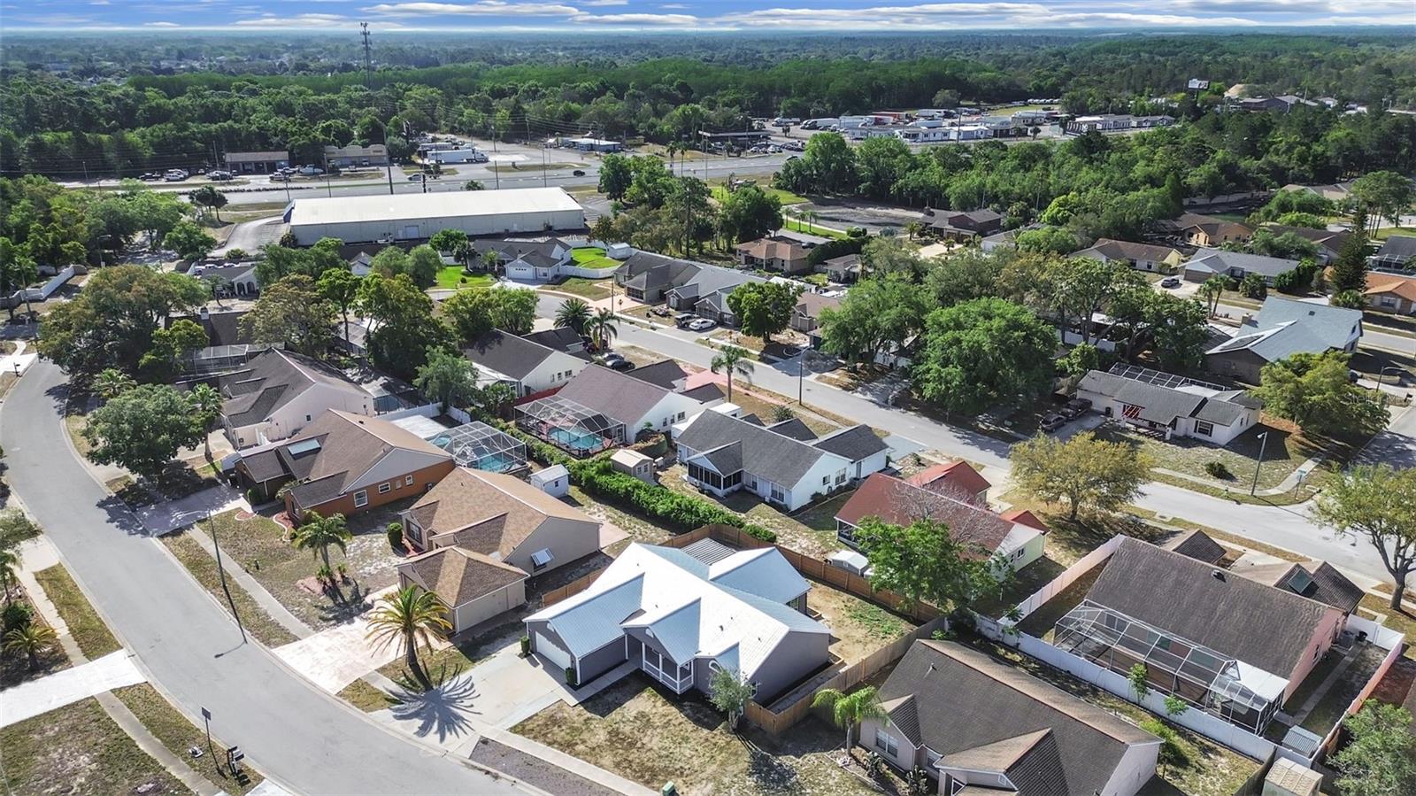 Listing photo id 39 for 10328 Rainbow Oaks Drive