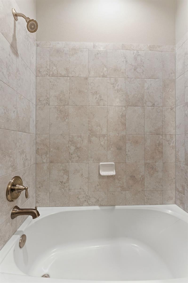 Image 29 of 50 For 12451 Nouveau Avenue