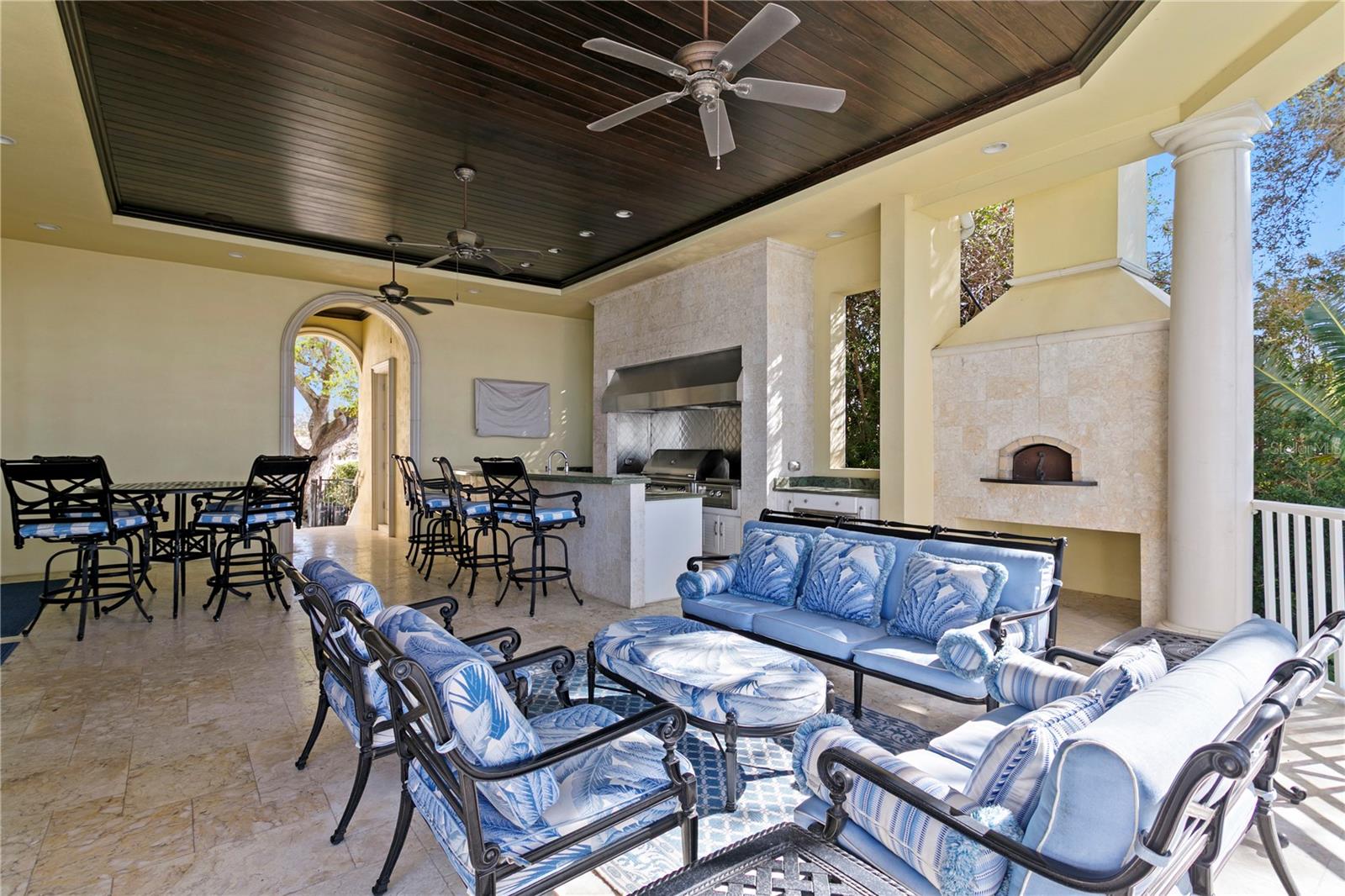 Image 21 of 100 For 52 Ladoga Avenue