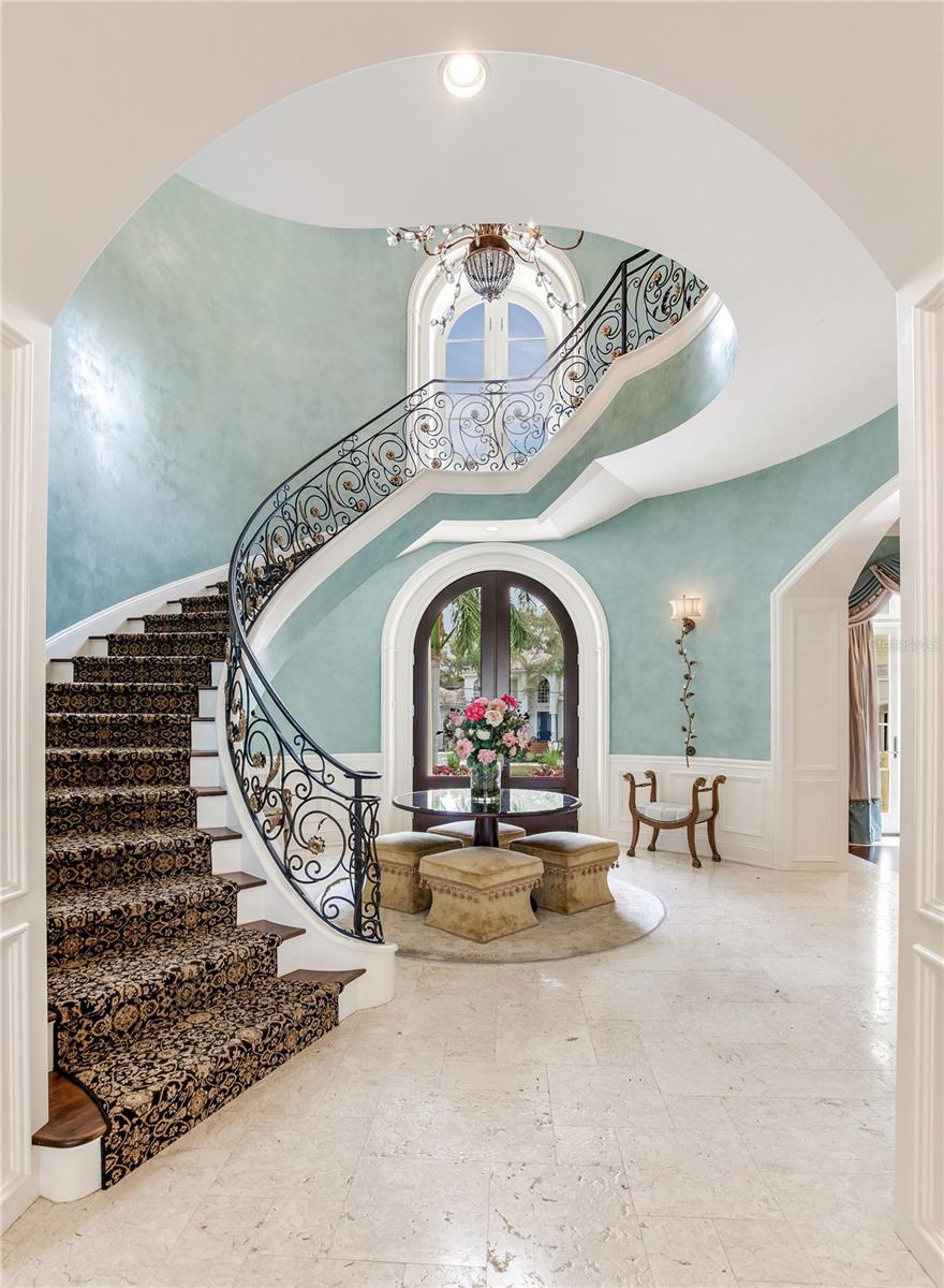 Image 3 of 100 For 52 Ladoga Avenue