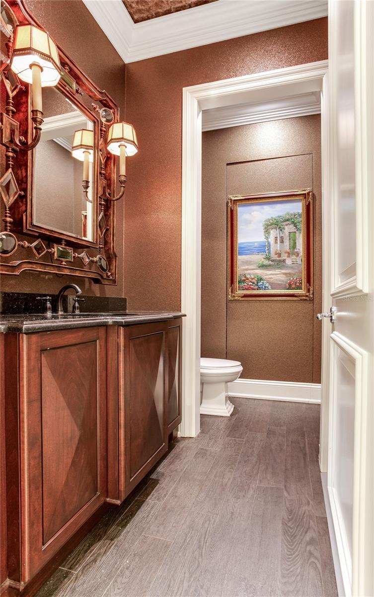 Image 43 of 100 For 52 Ladoga Avenue