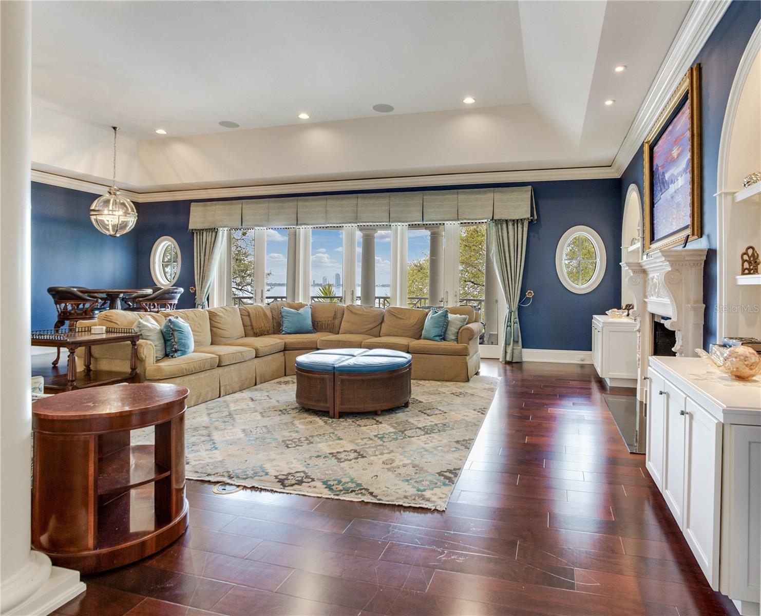 Image 57 of 100 For 52 Ladoga Avenue