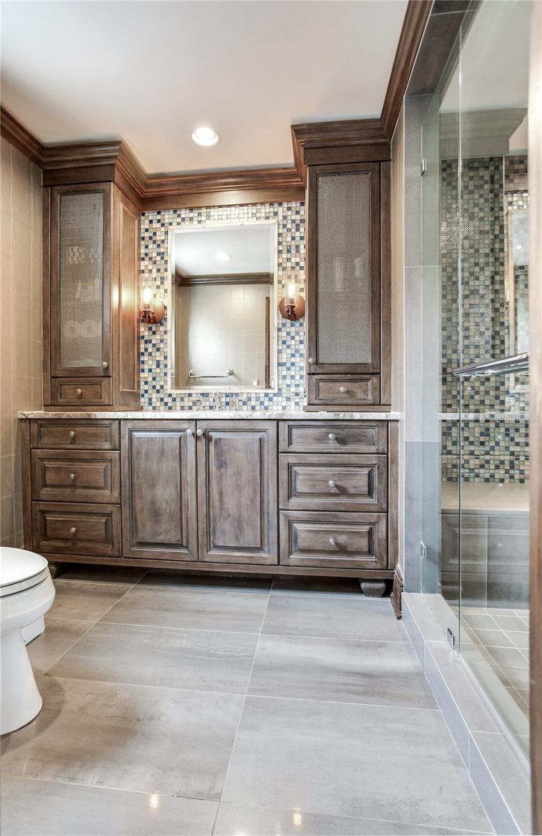 Image 59 of 100 For 52 Ladoga Avenue