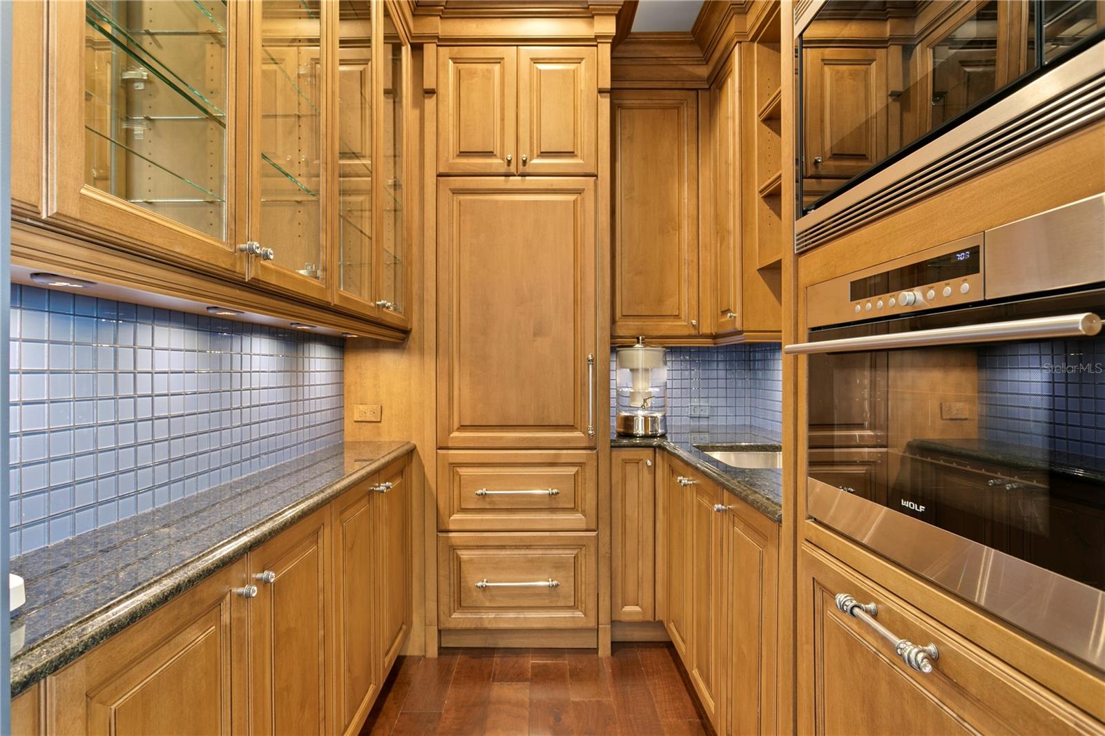 Image 61 of 100 For 52 Ladoga Avenue