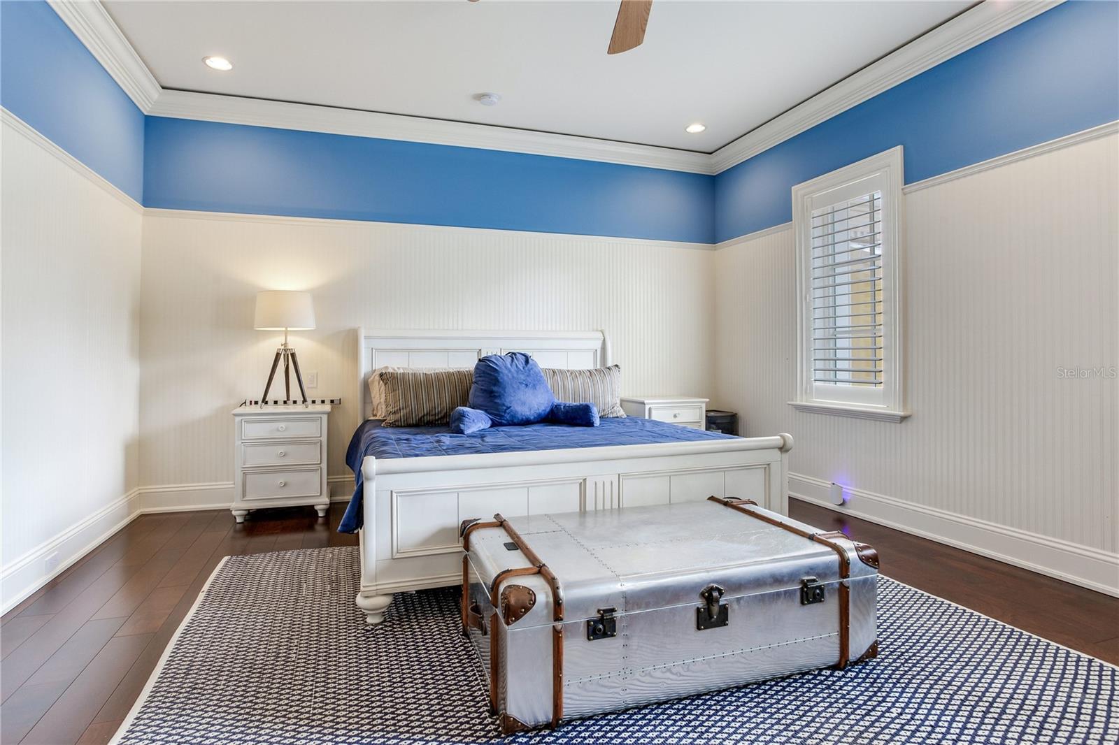 Image 69 of 100 For 52 Ladoga Avenue