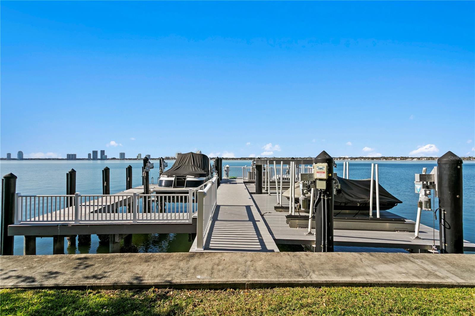 Image 93 of 100 For 52 Ladoga Avenue