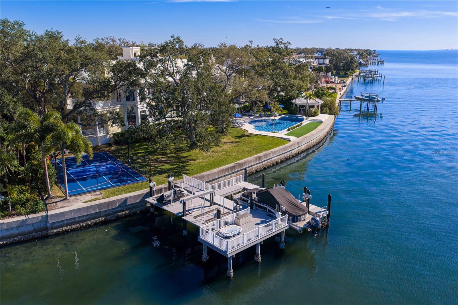 Image 94 of 100 For 52 Ladoga Avenue