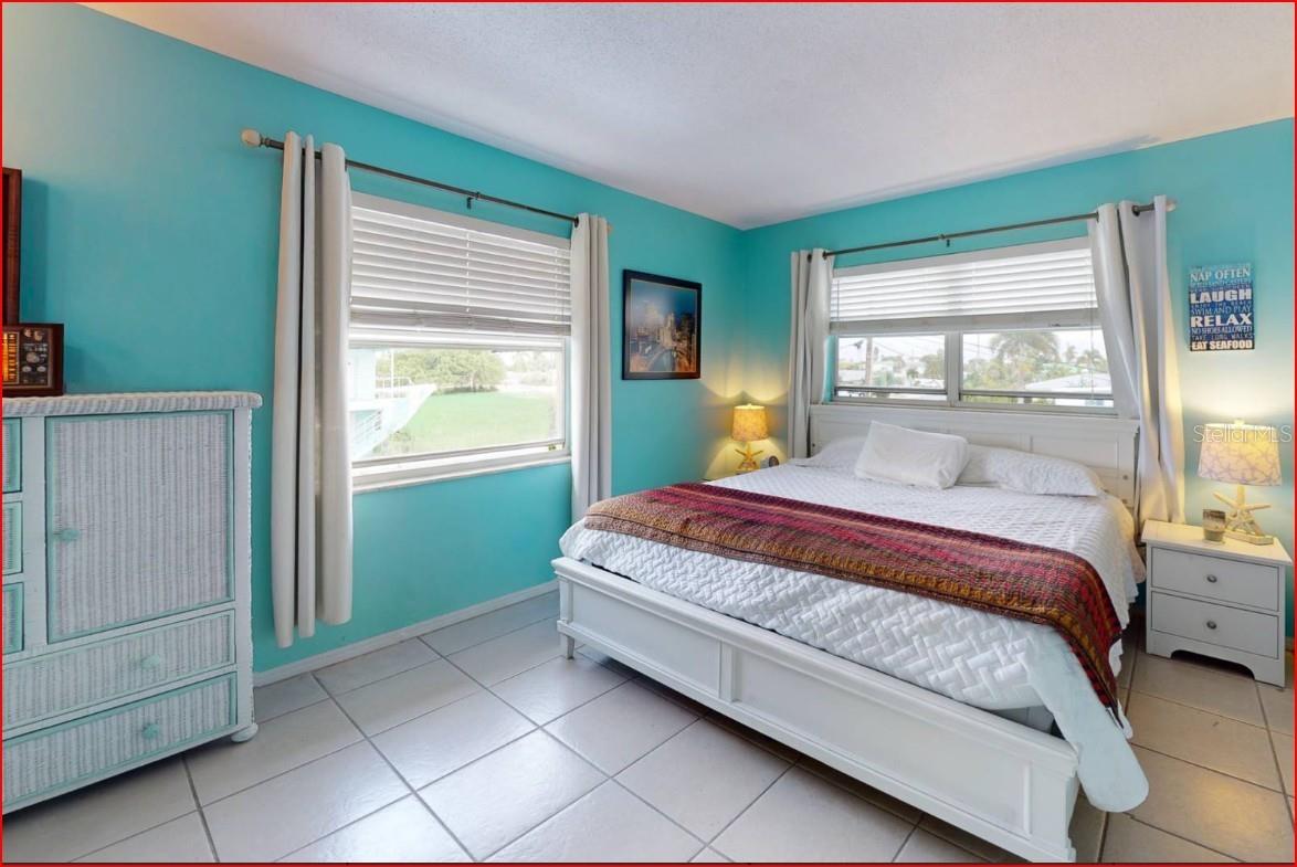 Image 12 of 35 For 11440 1st Street E 6