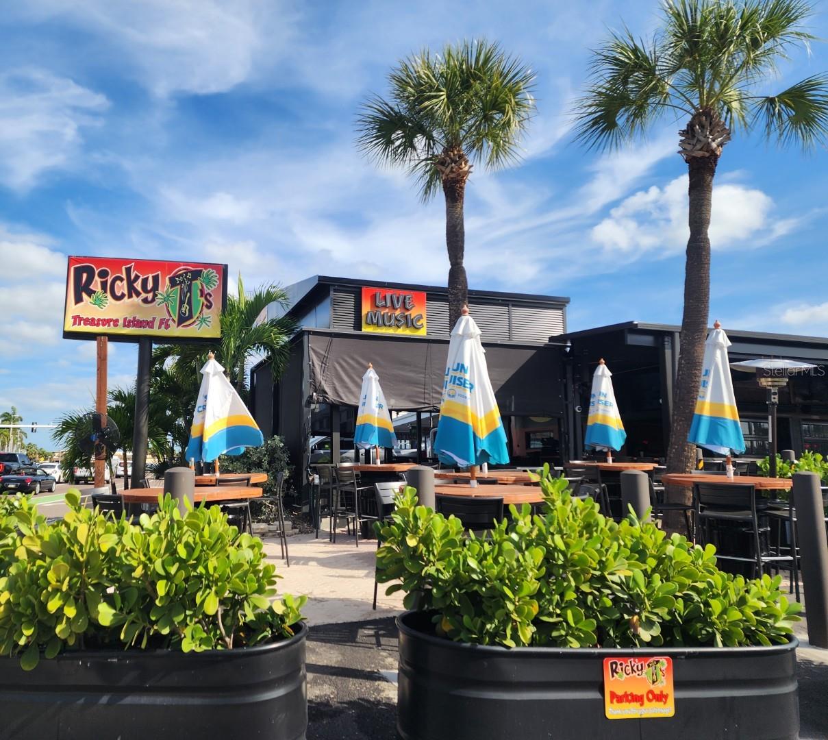 Image 31 of 35 For 11440 1st Street E 6