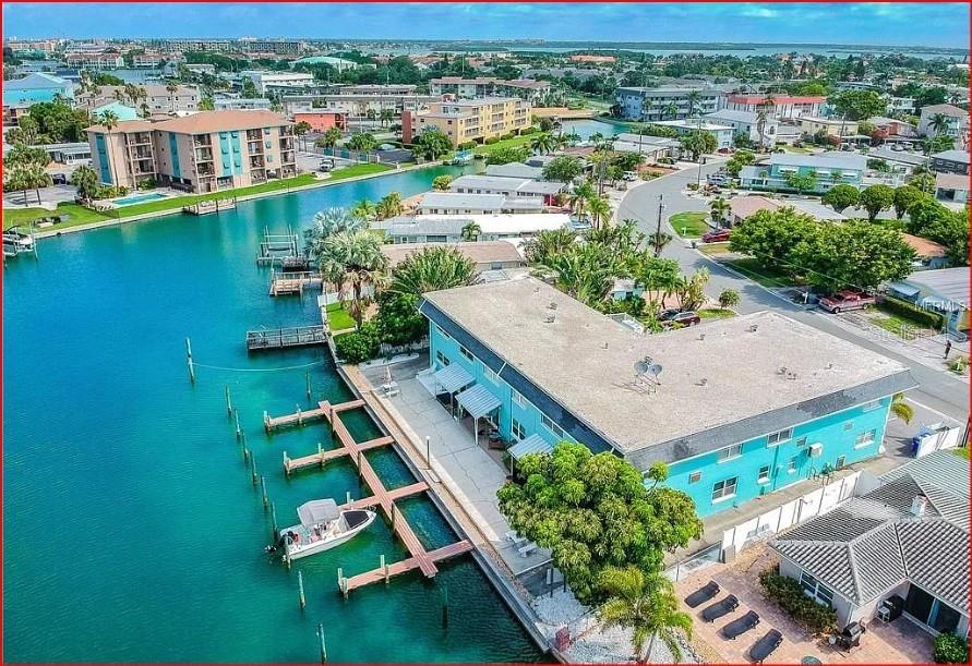 Image 6 of 35 For 11440 1st Street E 6