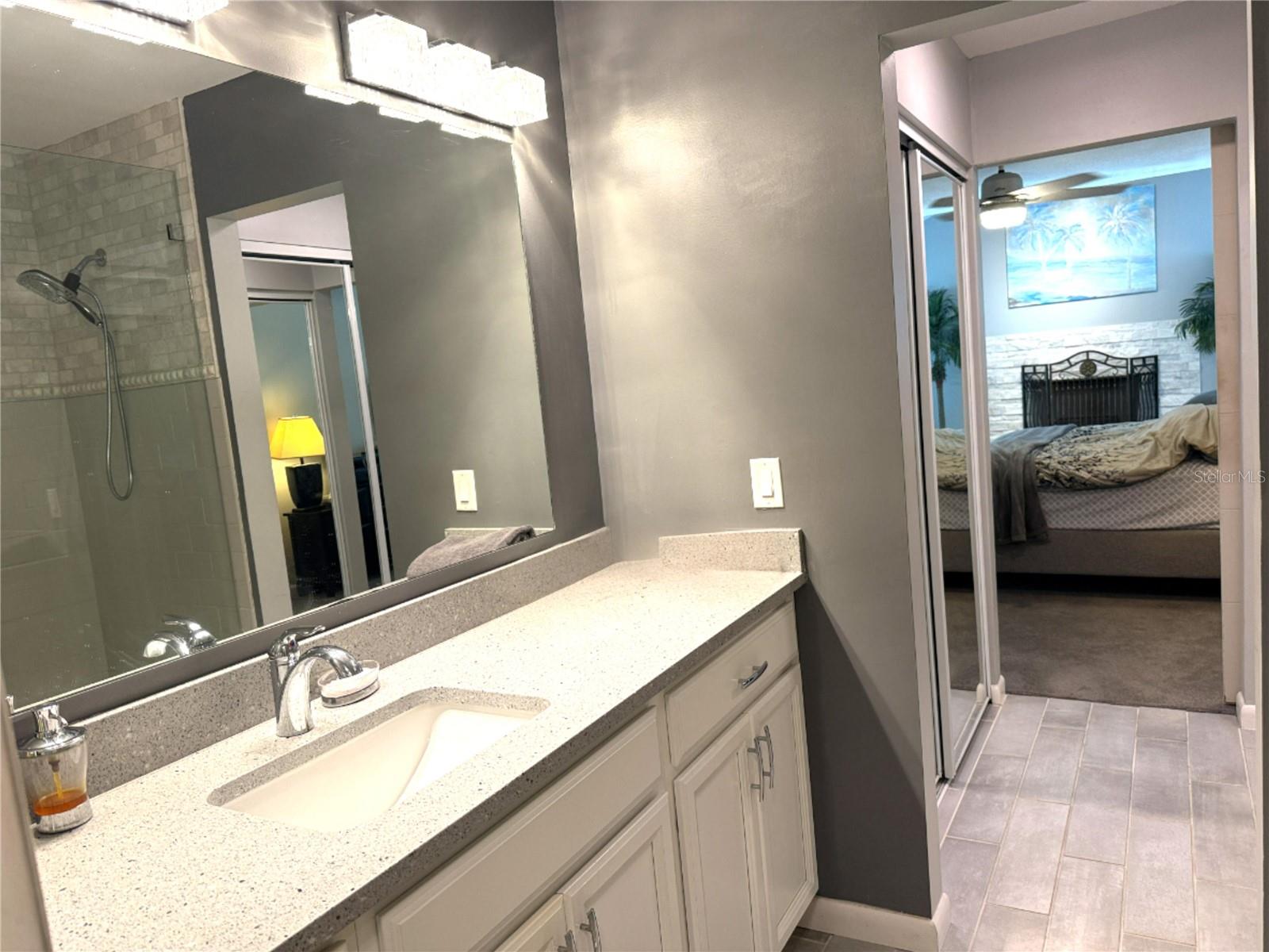 Image 18 of 26 For 7348 Brookview Circle