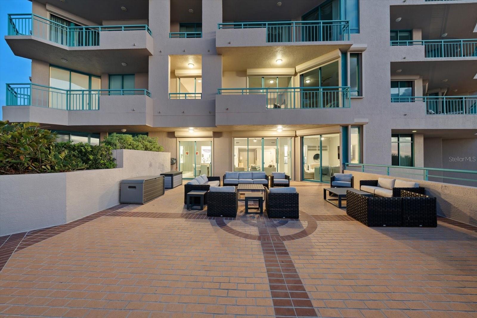 Image 29 of 48 For 1560 Gulf Boulevard 304