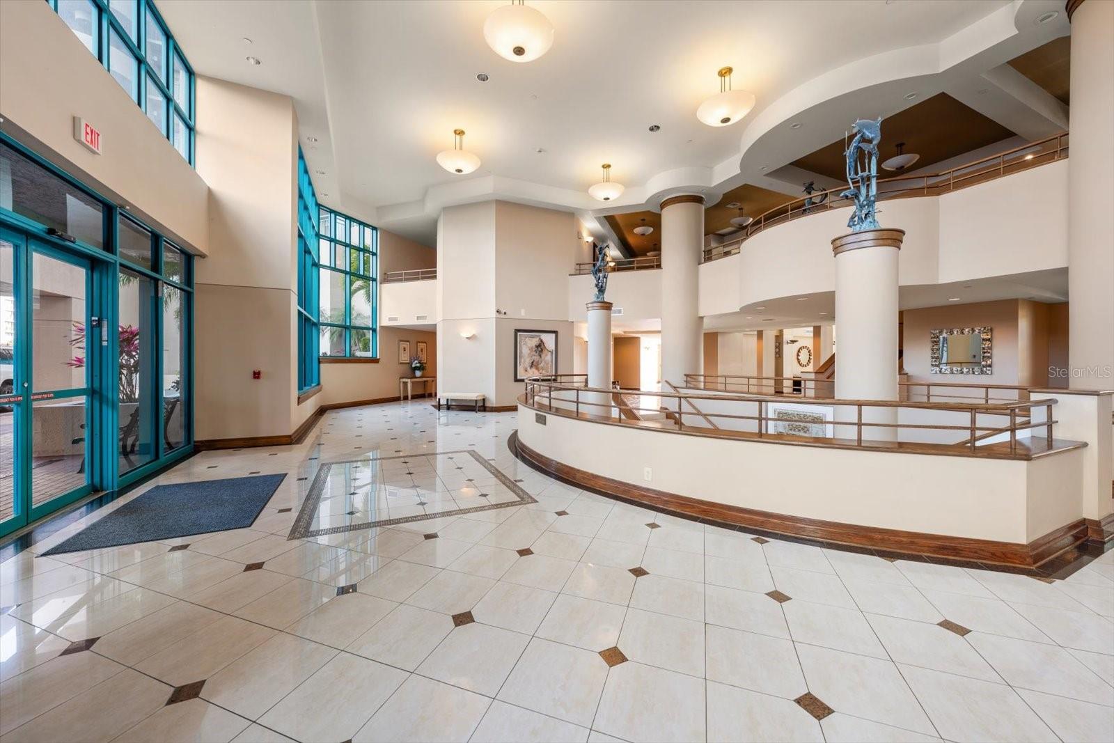 Image 42 of 48 For 1560 Gulf Boulevard 304