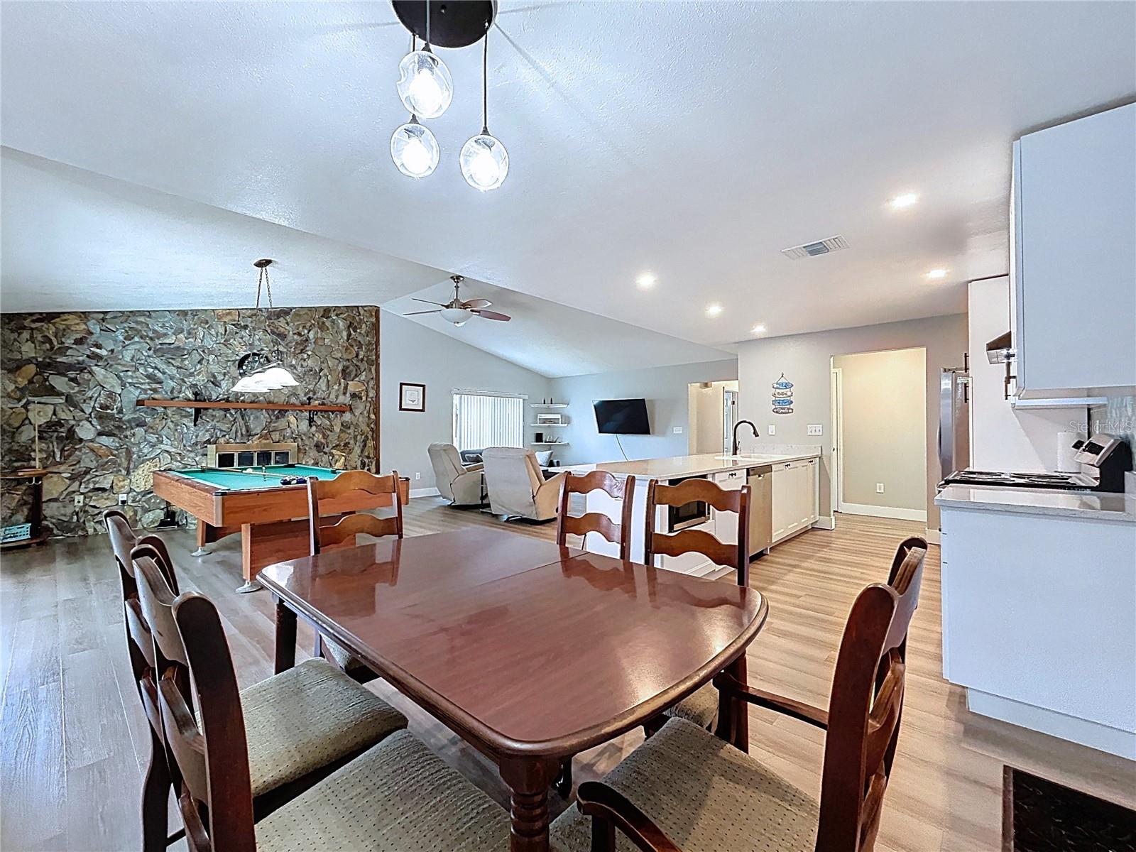 Image 12 of 42 For 8505 Jolly Roger Drive