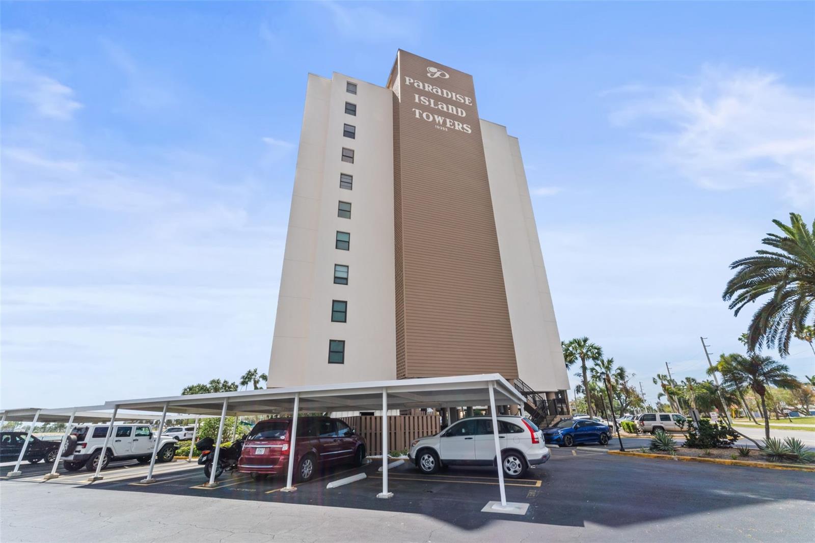 Image 3 of 41 For 10355 Paradise Boulevard 403