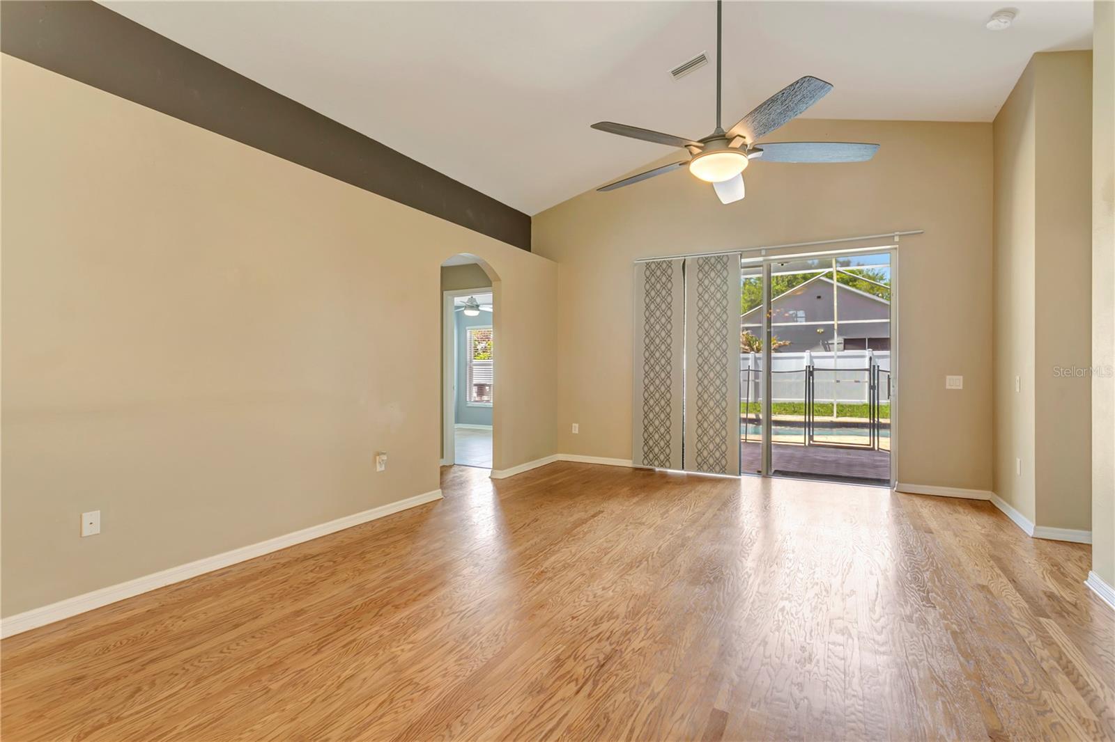 Image 12 of 52 For 2617 Buckhorn Preserve Boulevard