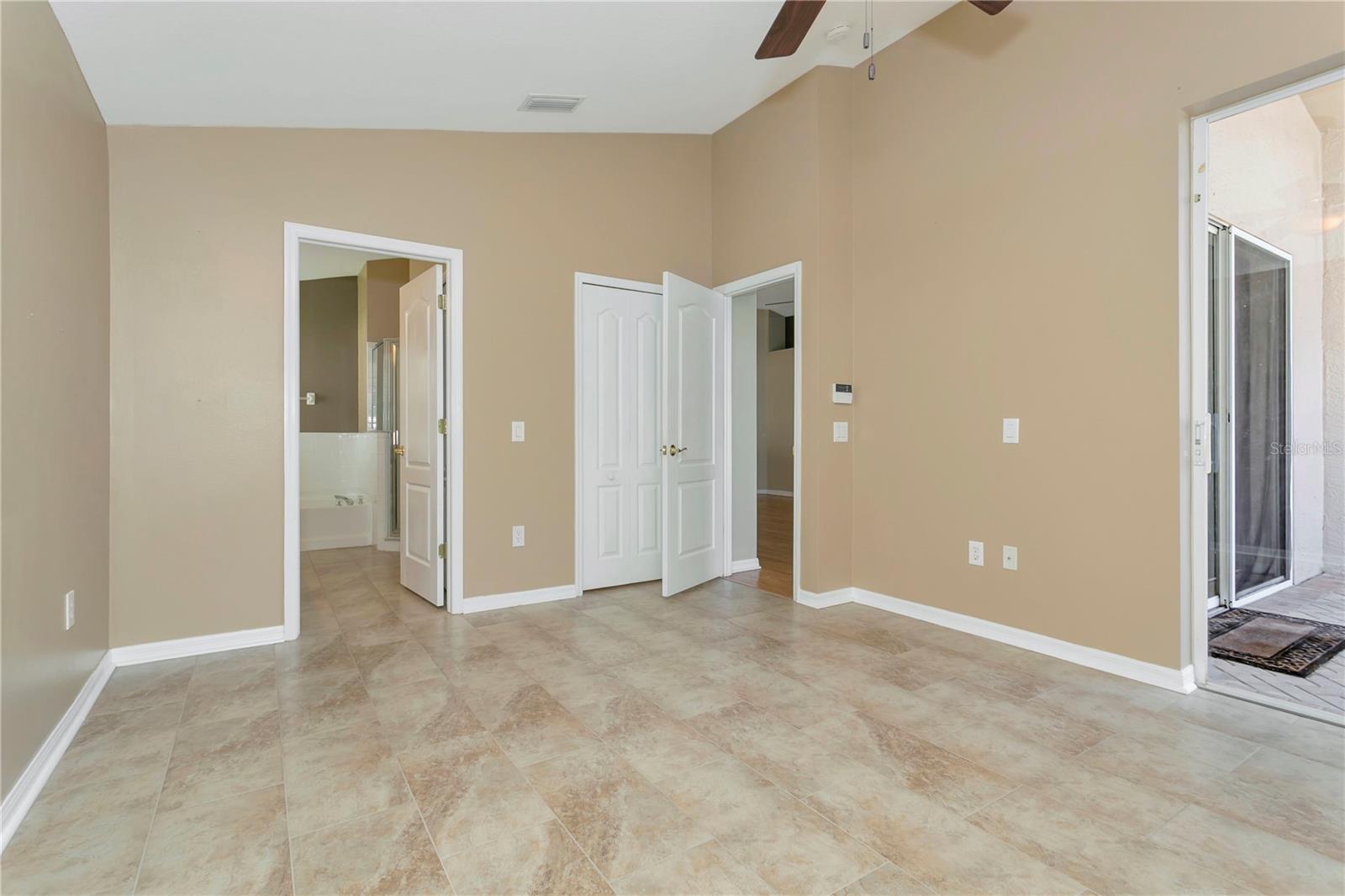 Image 32 of 52 For 2617 Buckhorn Preserve Boulevard