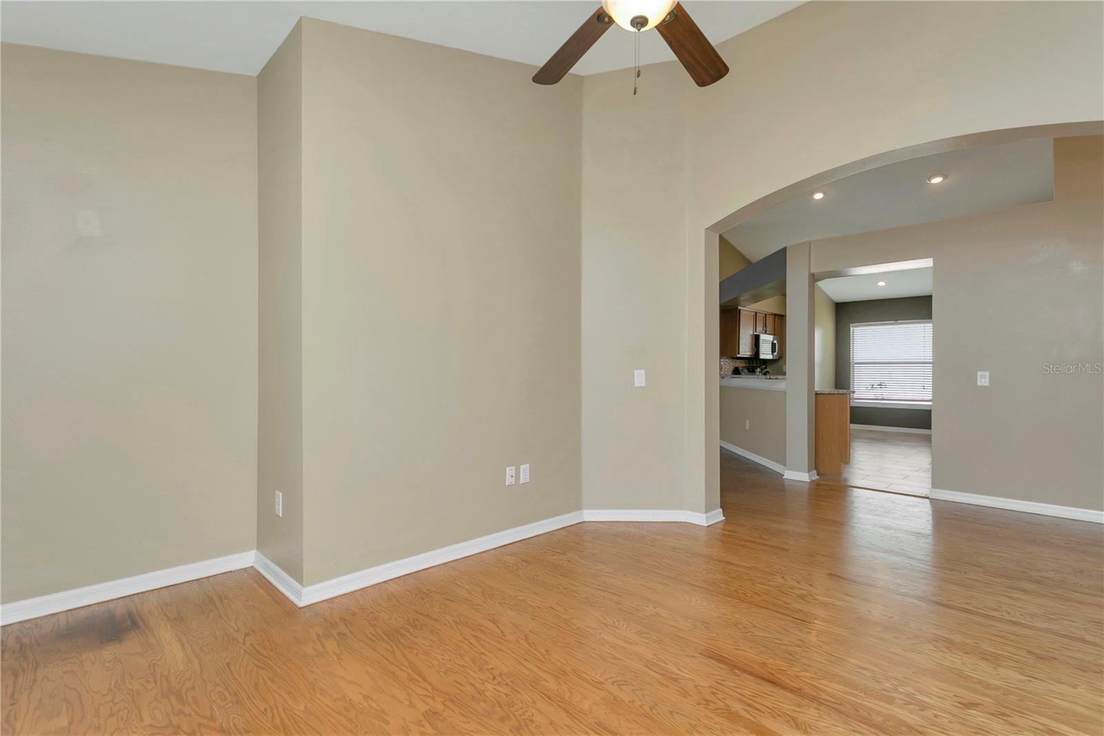 Image 8 of 52 For 2617 Buckhorn Preserve Boulevard