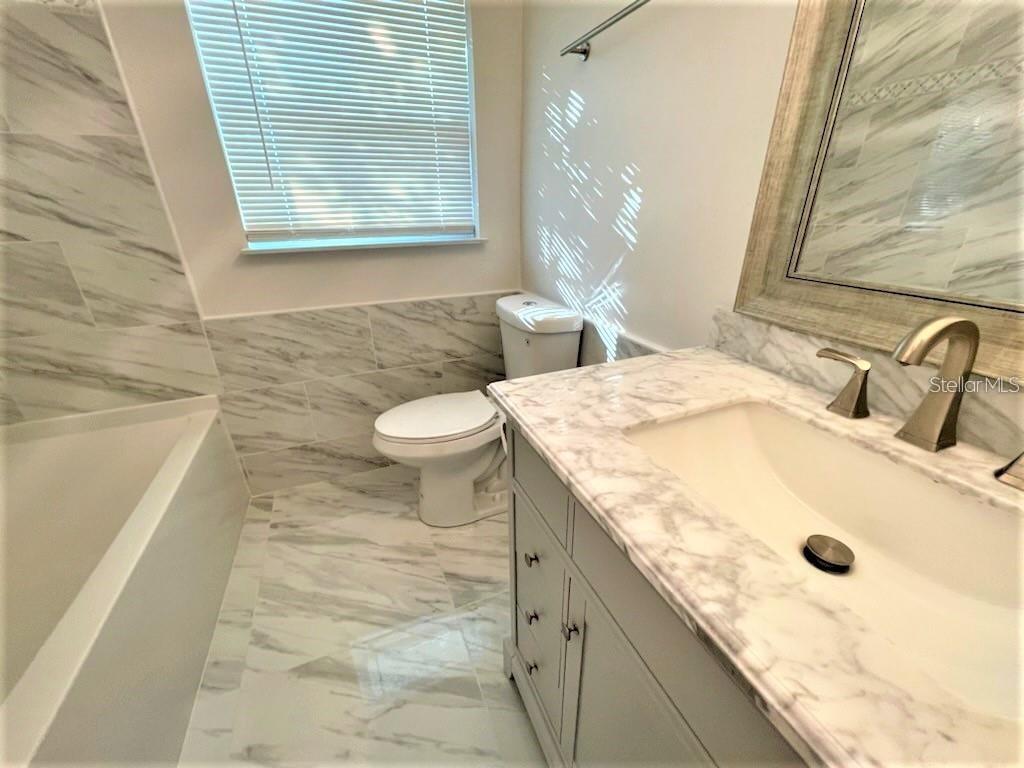 Image 17 of 45 For 12644 81st Terrace