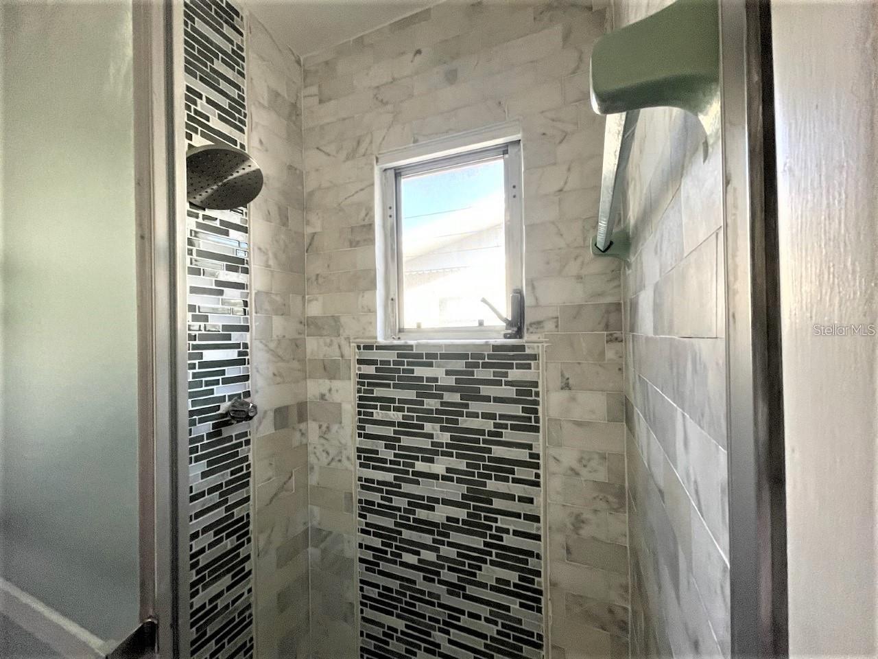 Image 23 of 45 For 12644 81st Terrace