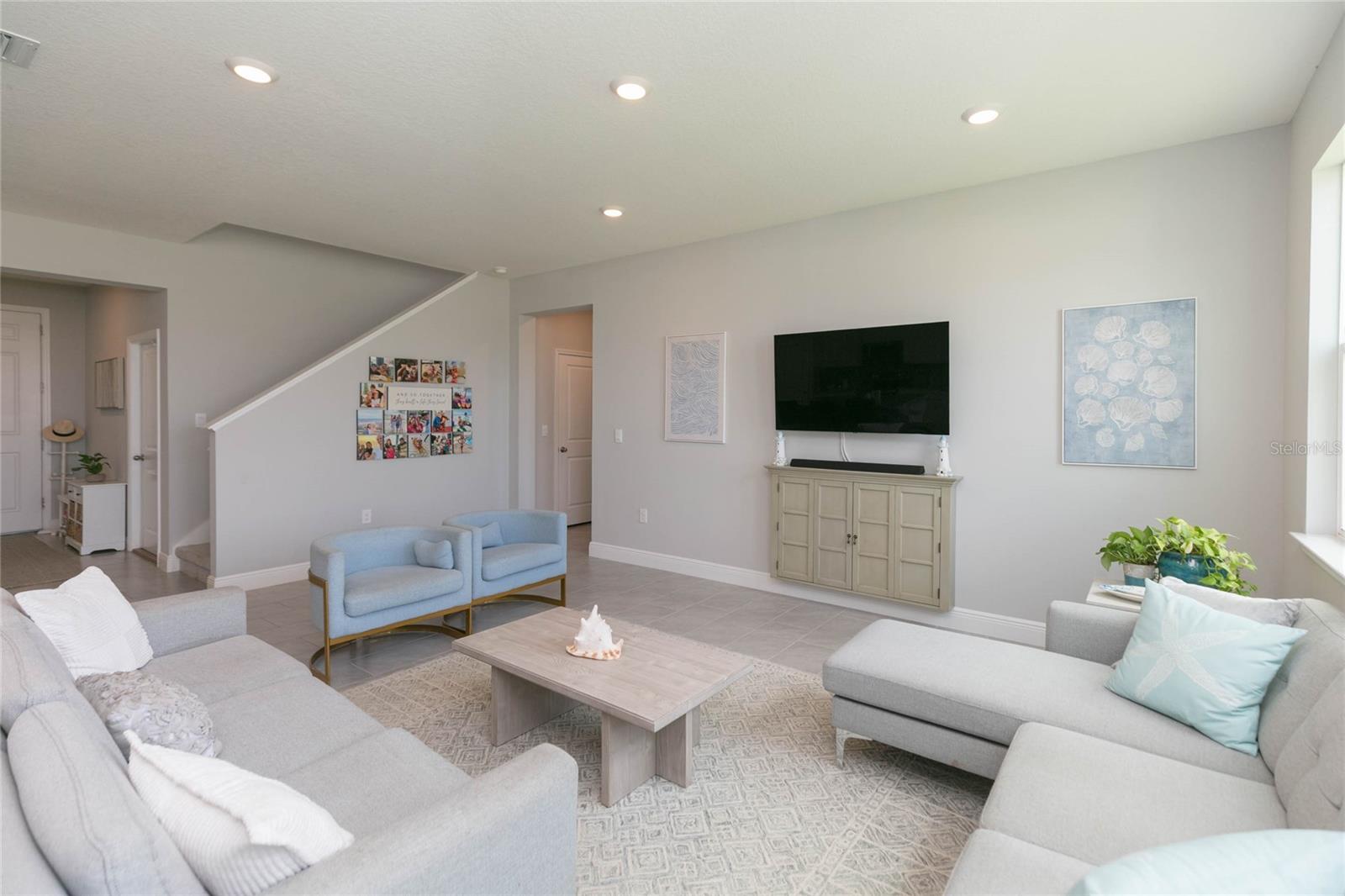 Image 16 of 47 For 116 Bright Ibis Avenue