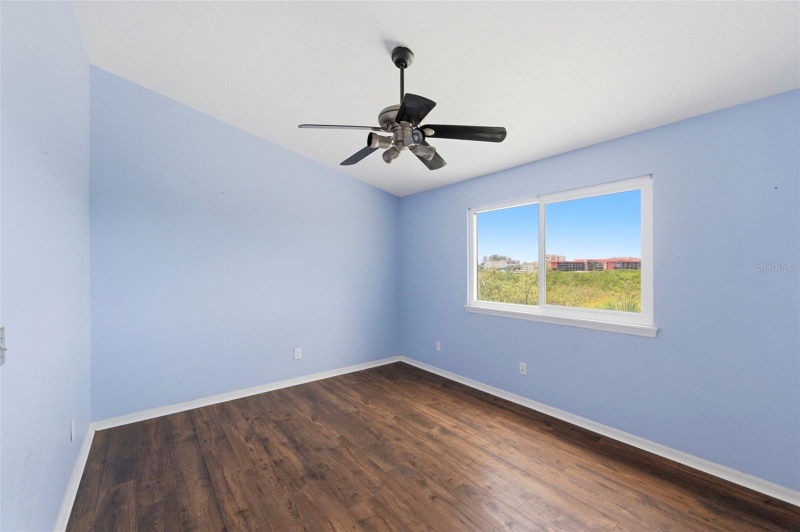 Image 20 of 42 For 9438 Tara Cay Court 27