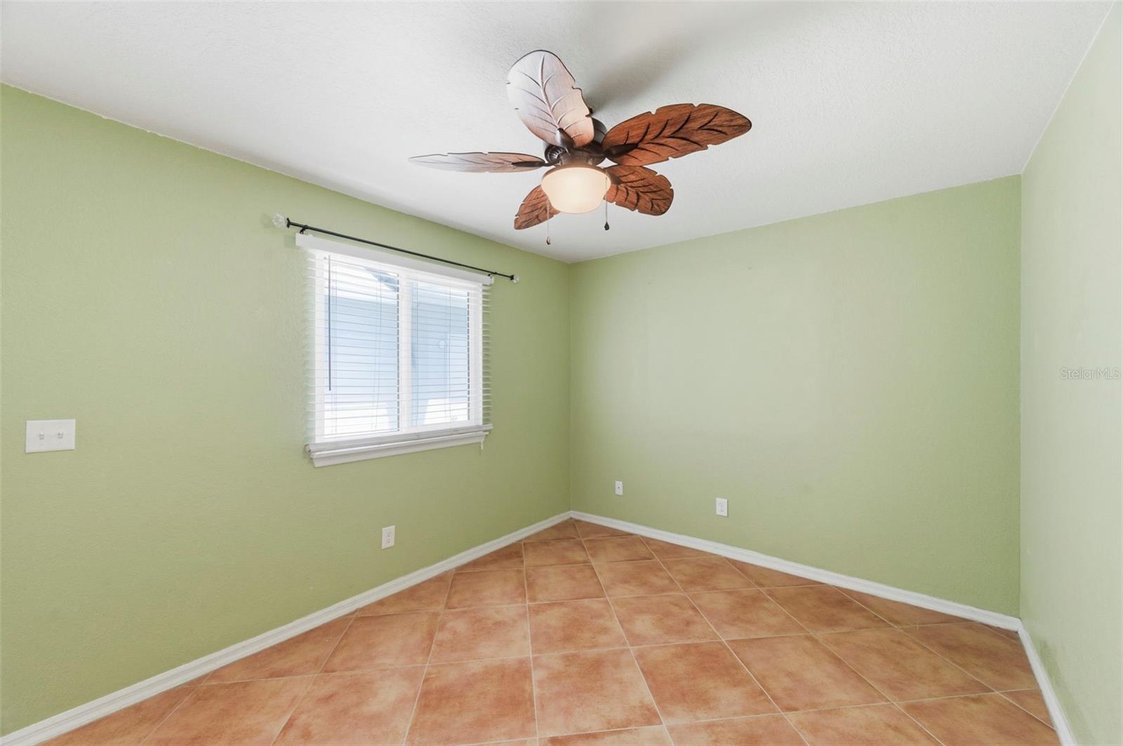 Image 33 of 42 For 9438 Tara Cay Court 27