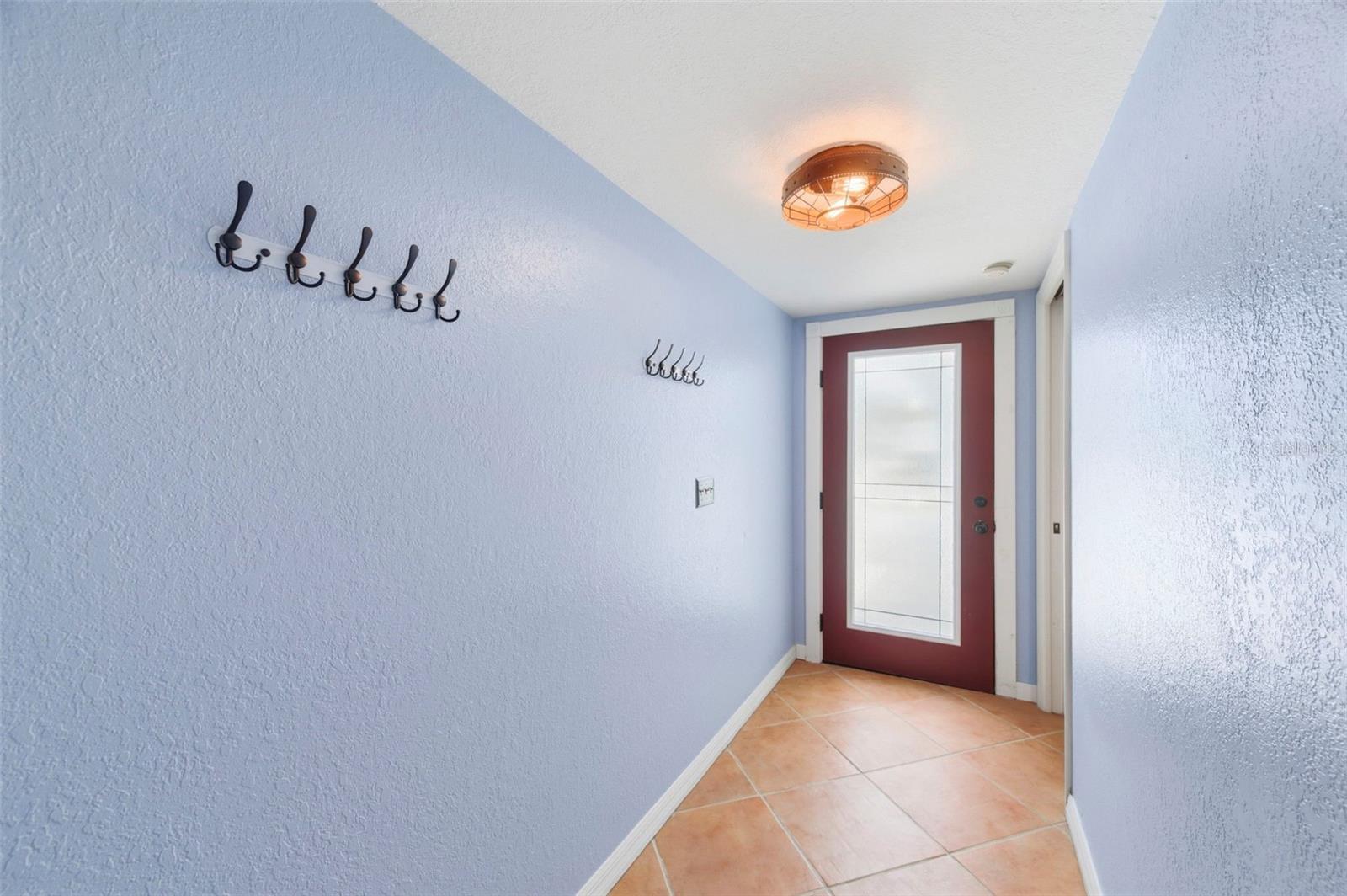 Image 5 of 42 For 9438 Tara Cay Court 27